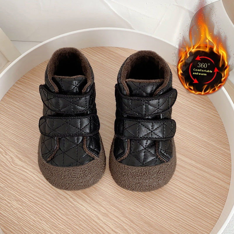 Chaussures de coton pour enfants
