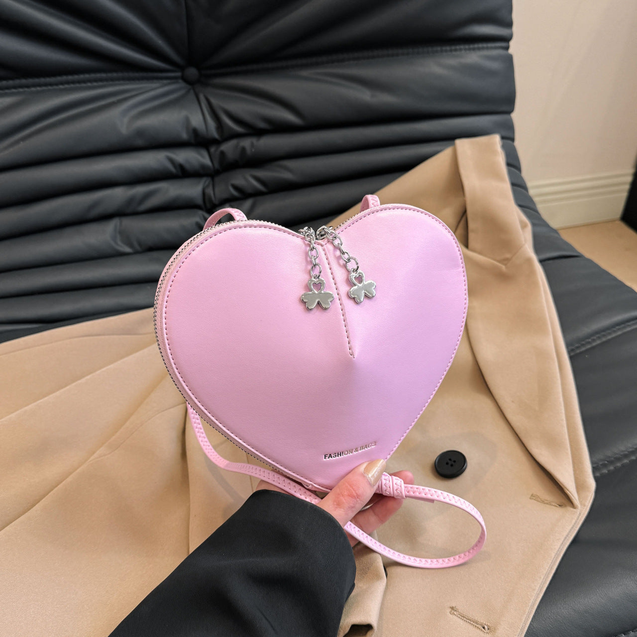 Fashion Niche Bag Women's Internet Celebrant Love Niche Design Quatre saisons Personnalisé E