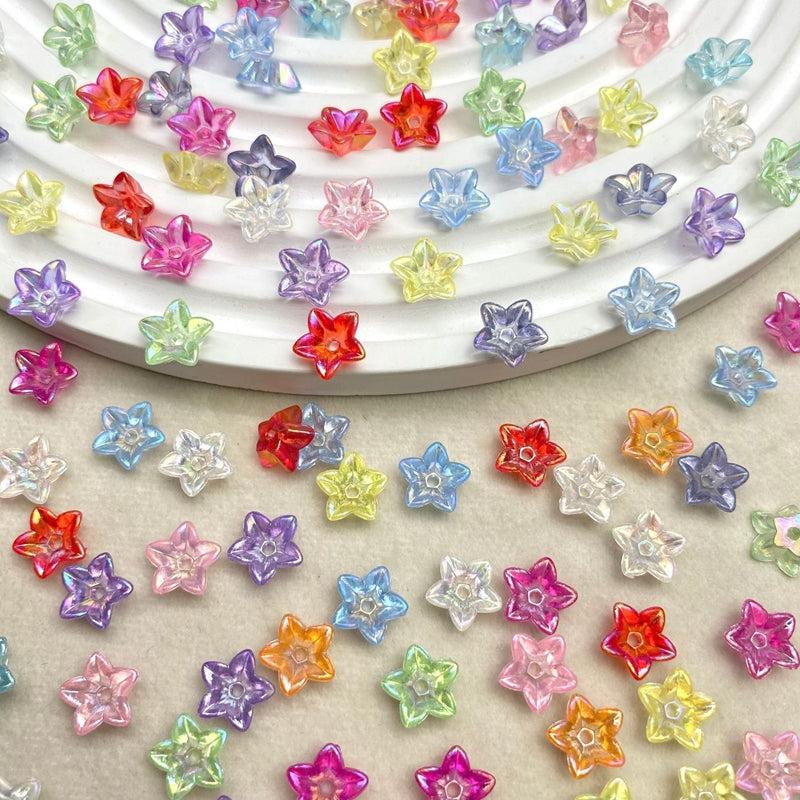 Perles de fleurs en acrylique 5-Petal translucides à dos plat