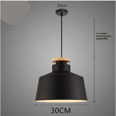 Chandelier en fer brut de style nordique