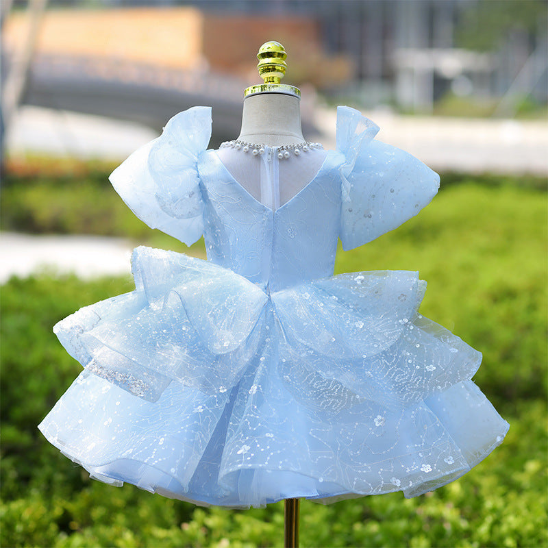 Petite fille Hôte Piano Performance Robe