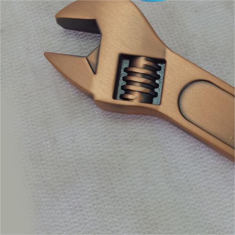Metal Wrench U Disk Enterprise Business Conference Cadeau Double-tête Plum Blossom Activit