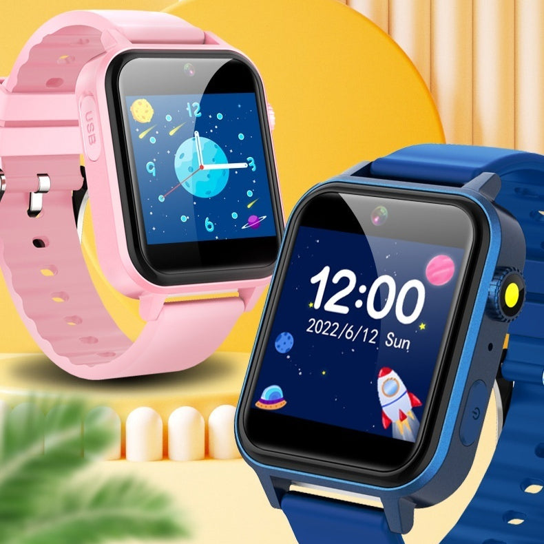Enfants Gaming Watch avec plusieurs options vocales pour une utilisation quotidienne