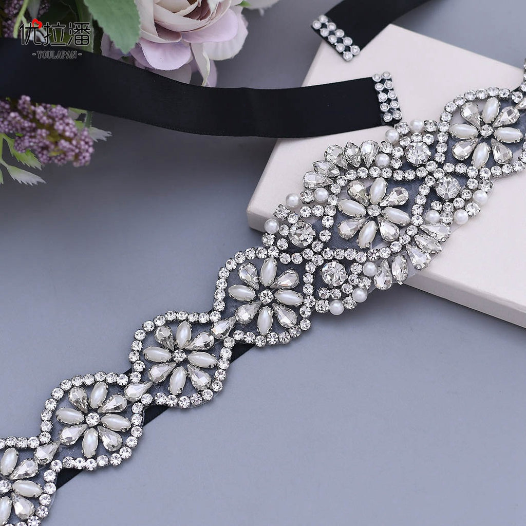 Ceinture mariage avec décoration strass