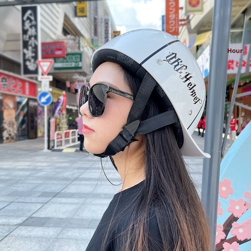 Casque Rétro Voiture électrique Femme Grande Chapeau Batterie Voiture d'équitation Casque universel