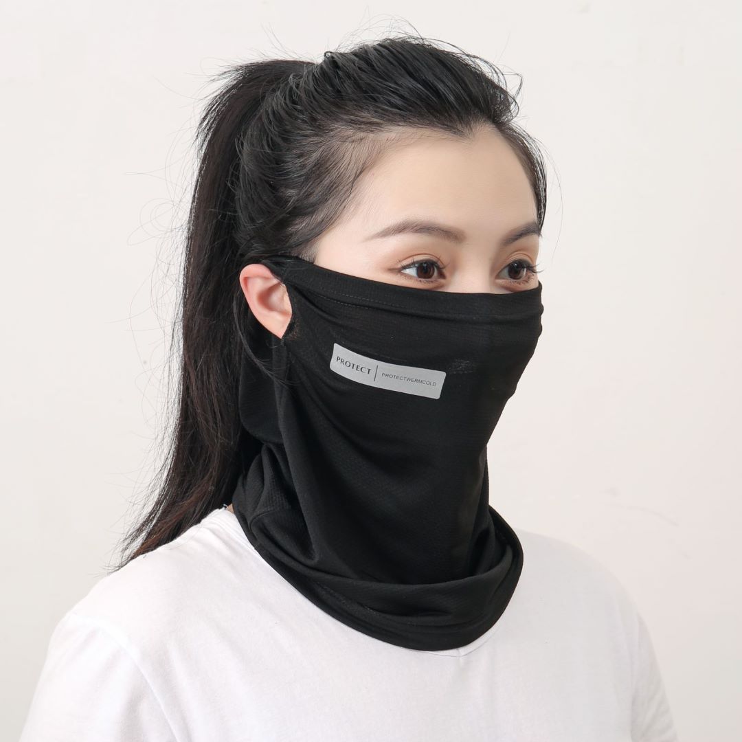 Masque en soie glacée pour la protection solaire et la défense UV