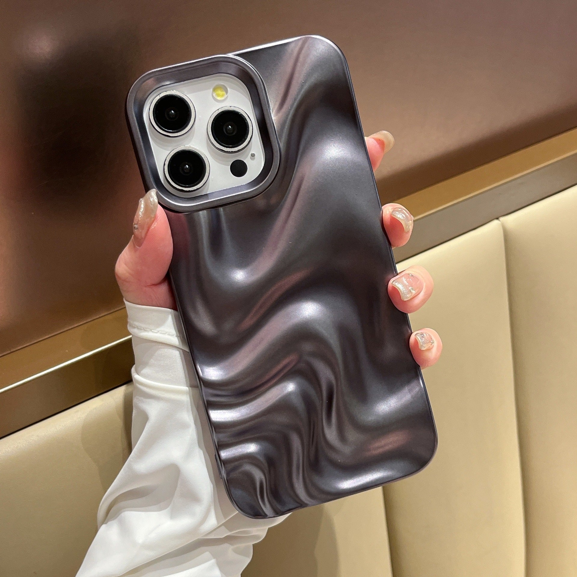 Étui téléphonique Matte Black Water tout compris
