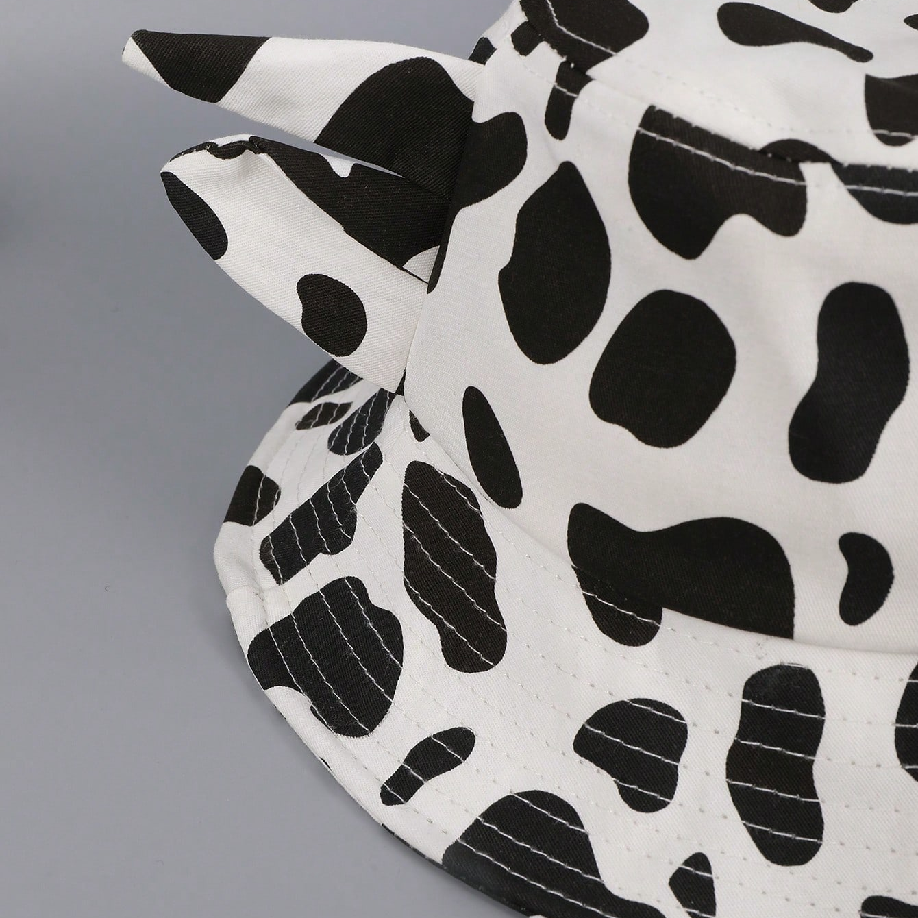 Chapeau de pêcheur à la mode amusant à oreilles en cornes avec design pliable