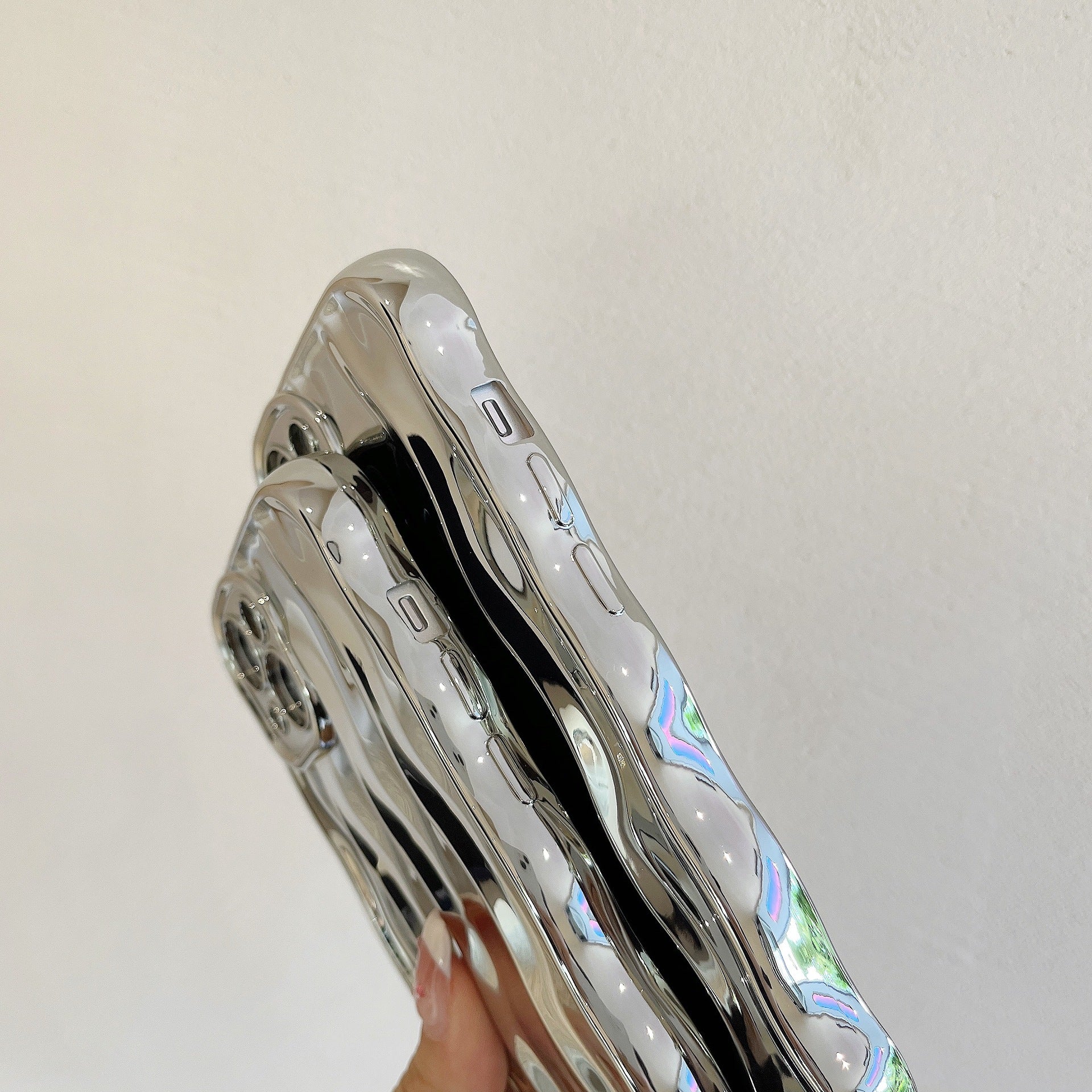 Applicable Electroplating 3-dimensional Wave Stripe Phone Case Protection anti-goutte