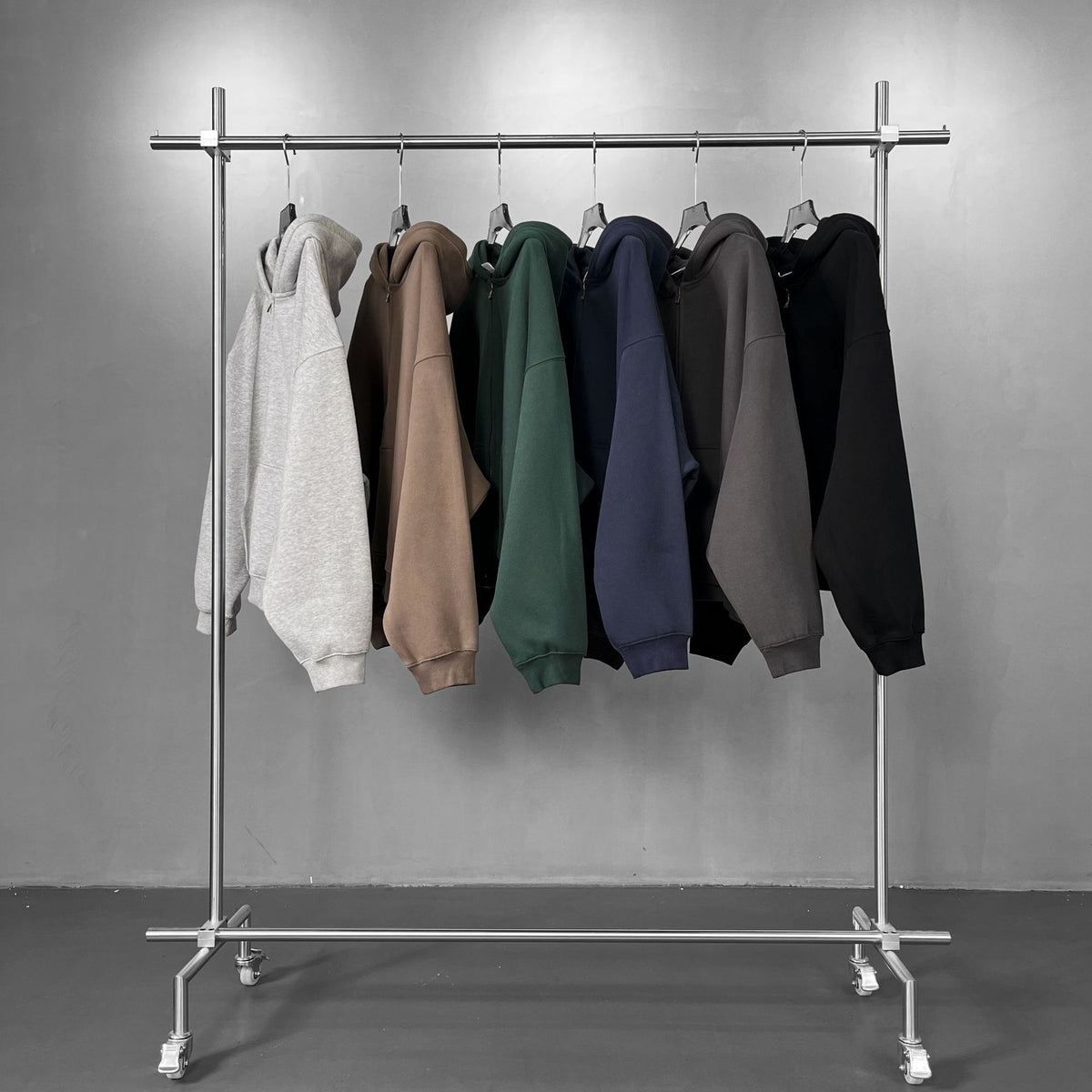 Short and relaxed unisex cardigan jacket