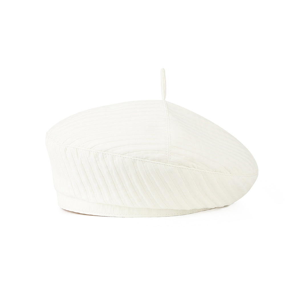 Le Solid Color Vertical-Striped plissé simple et fashionable Bonnet est approprié pour Out