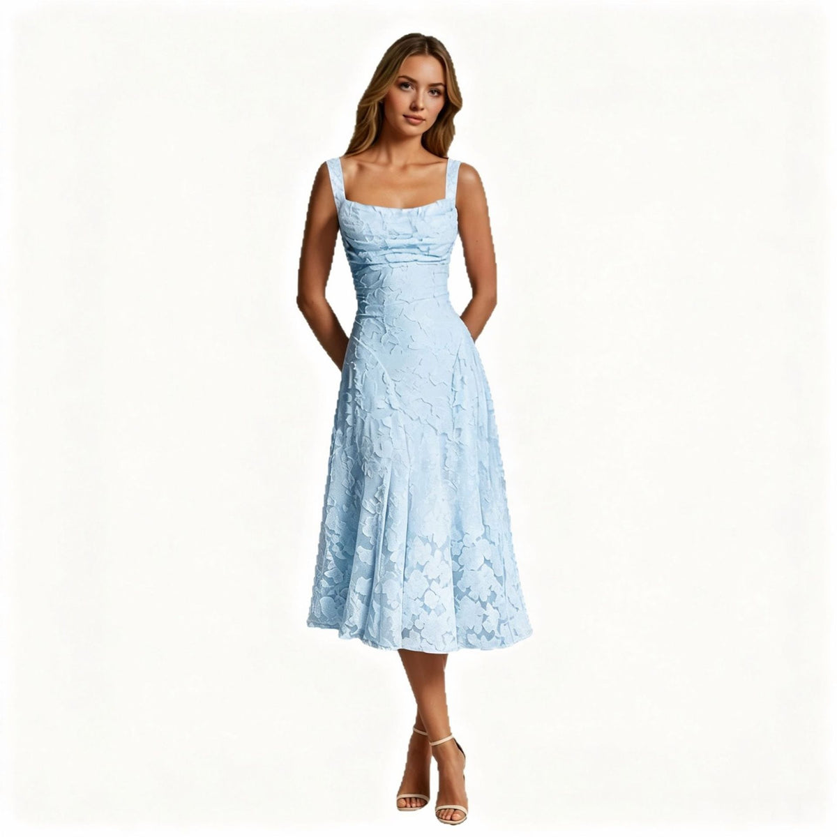 Robe de cocktail spaghetti-strap