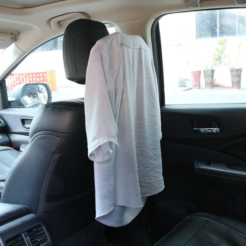 Suspensions en manteau de voiture