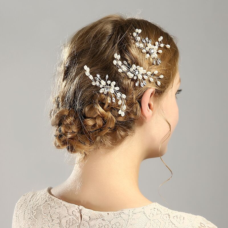 Tête de mariée fabriquée à la main avec des cristaux de marquise