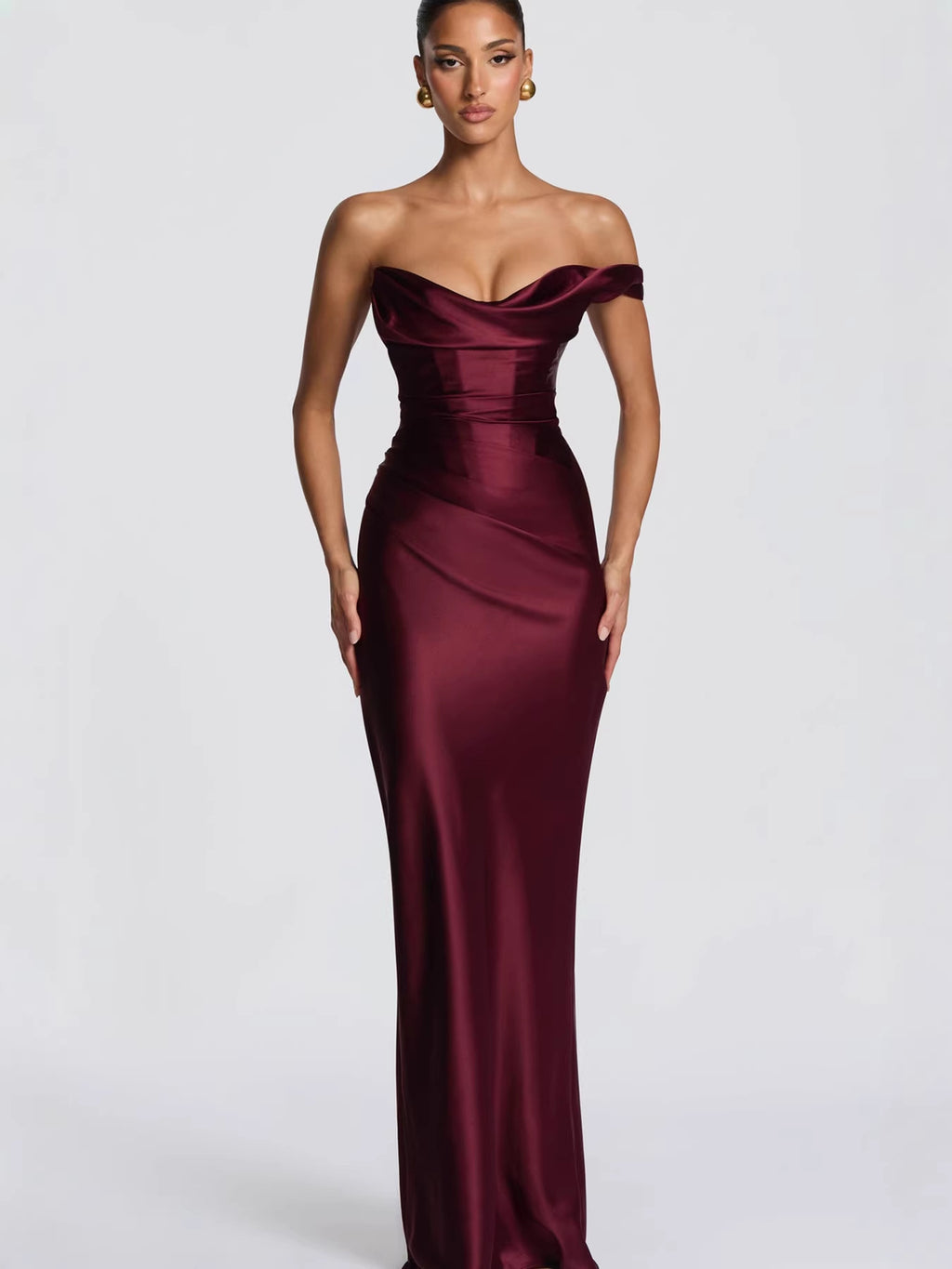 Robe longue à cisaillement mince sans épaule