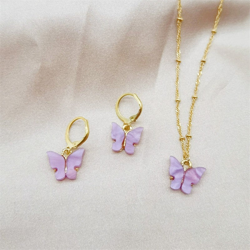 Boucles d'oreilles et colliers acryliques couleur