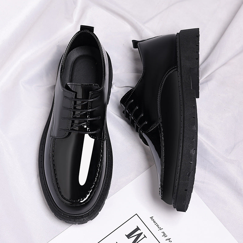 Chaussures en cuir décontracté de style nouveau pour hommes avec un fini poli