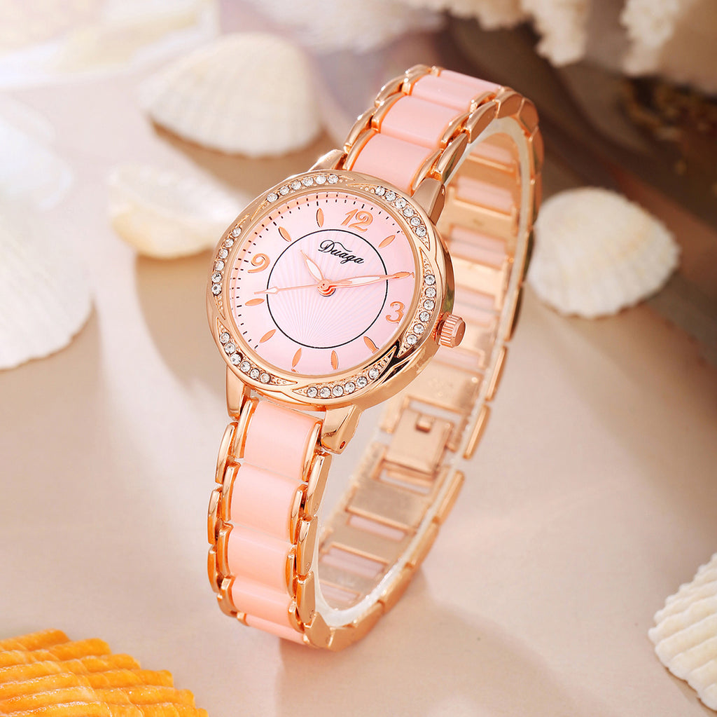 Élégante montre à quartz incrustée ronde en dentelle