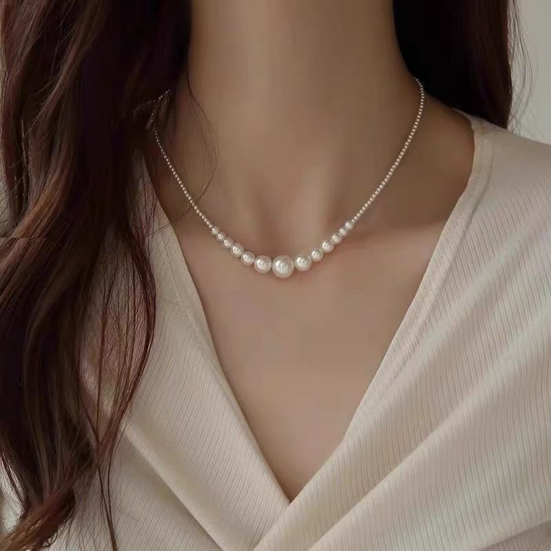 Chic collier chaîne perle de sweater Faux femmes Niche de luxe collier de col de tempérament Chai