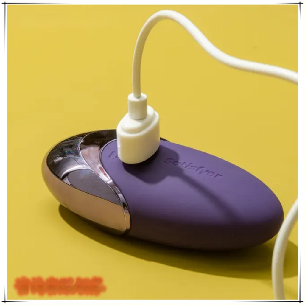 Magnetic power vibration data suction charging cable