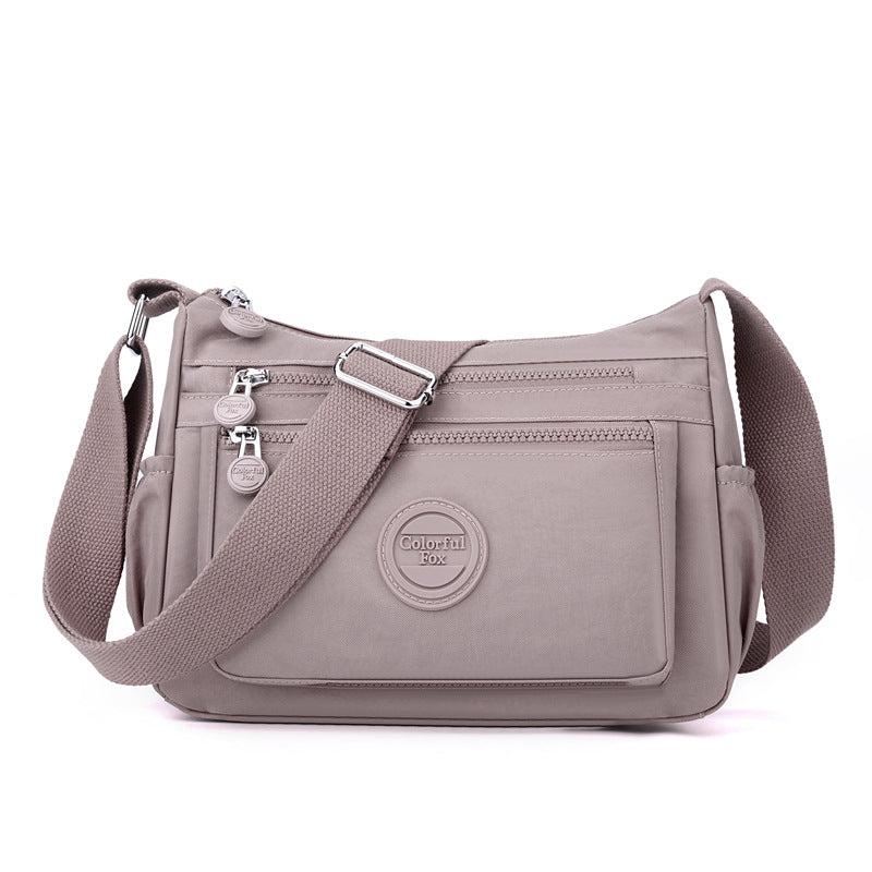 Renard coloré Grande capacité Femmes Sac d'épaule extérieur Casual hydrofuge Multi-couche