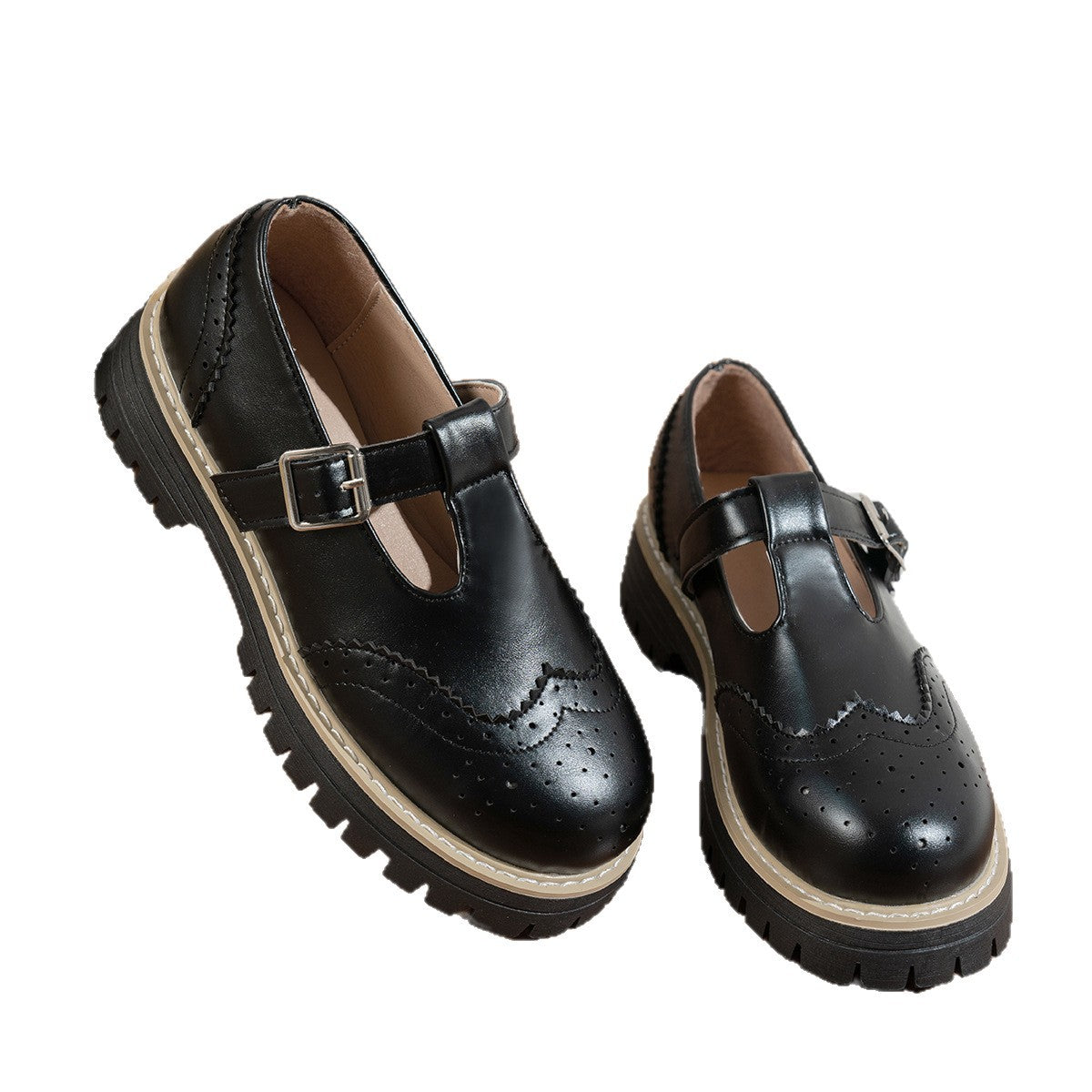 Rétro, style britannique, pompes à boucle Hollow-out