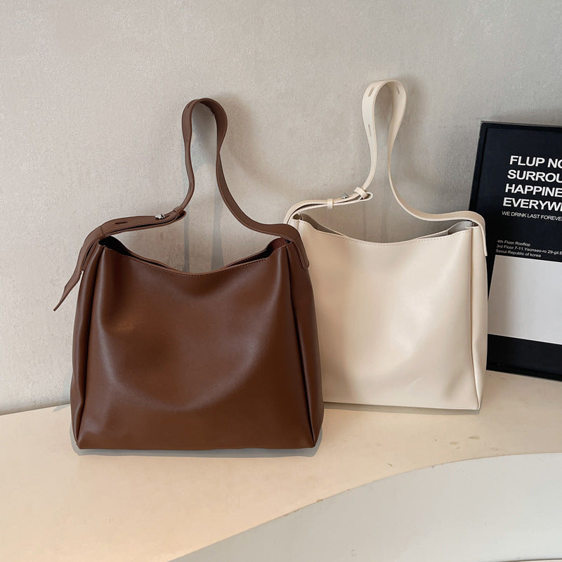 Sac à épaule en cuir souple retro-style femme