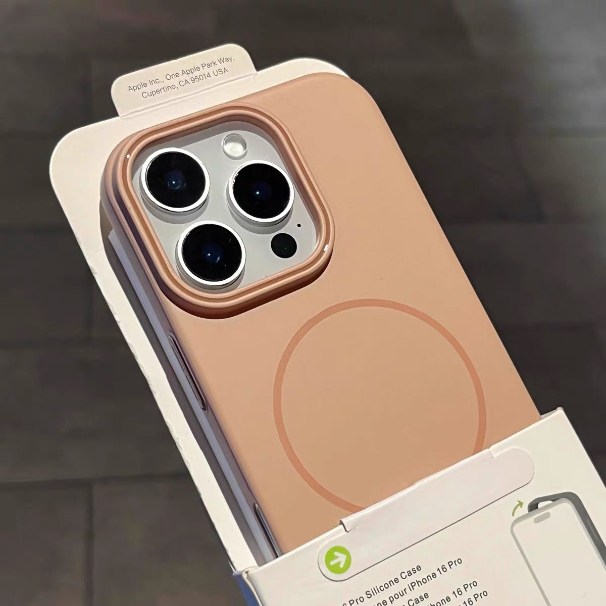 Fine Circle Magnetic Phone Case Grosted Hard Shell