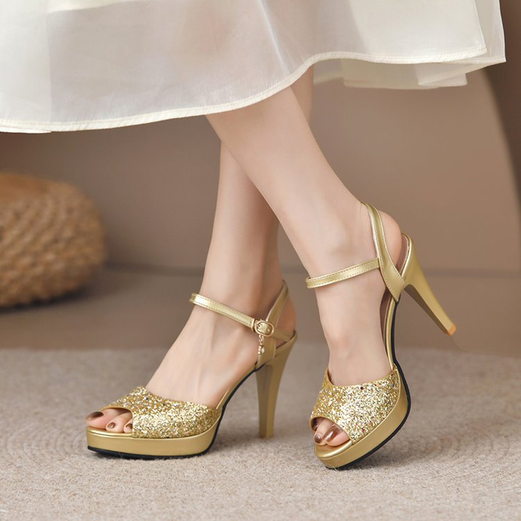 Talons hauts pour femmes