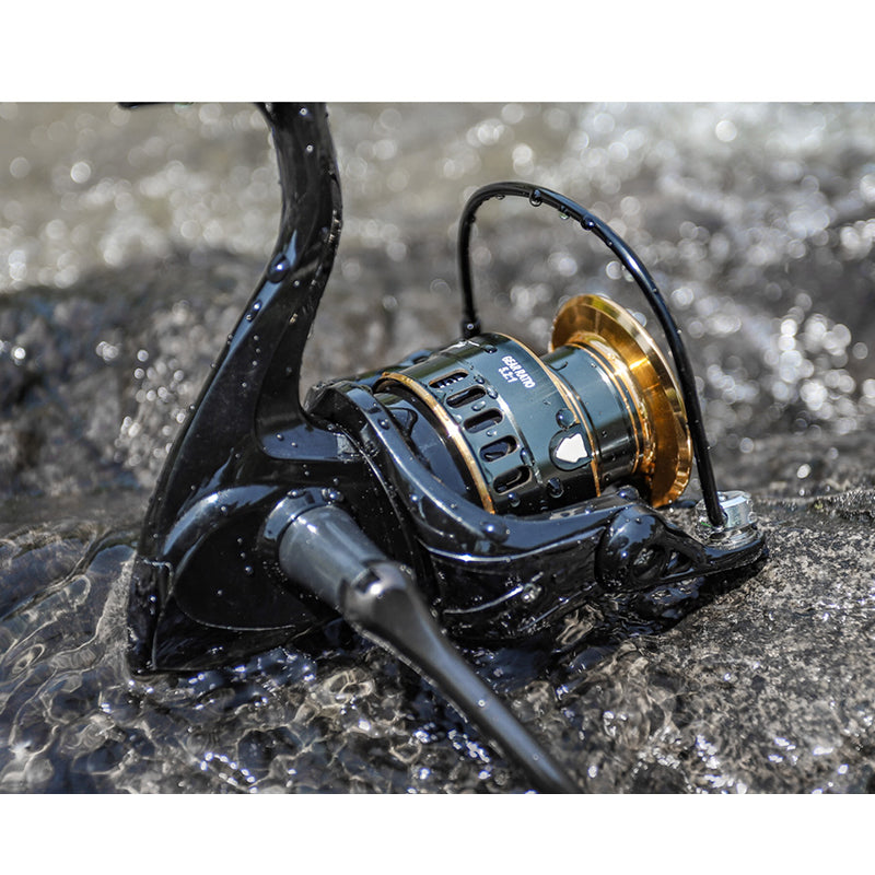Bobine de pêche en métal