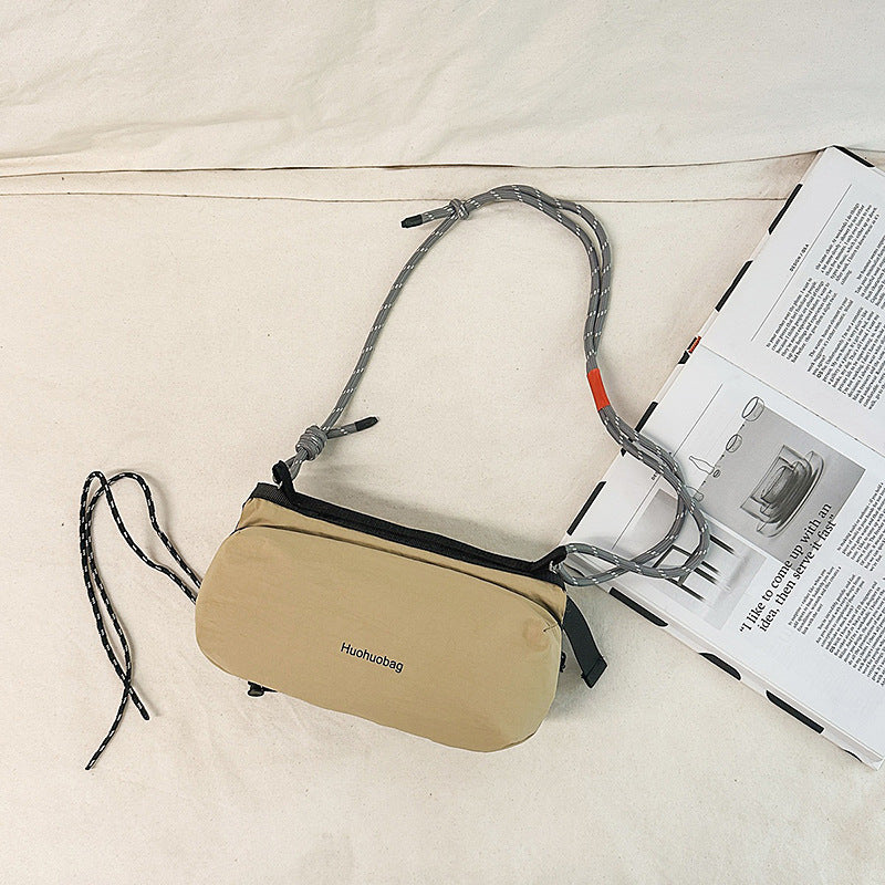 Japanese-inspired celebrity-style foldable water bottle