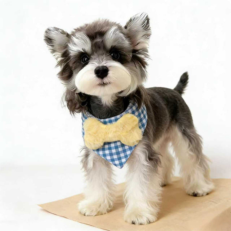 Serviette de salive en peluche en os de chien