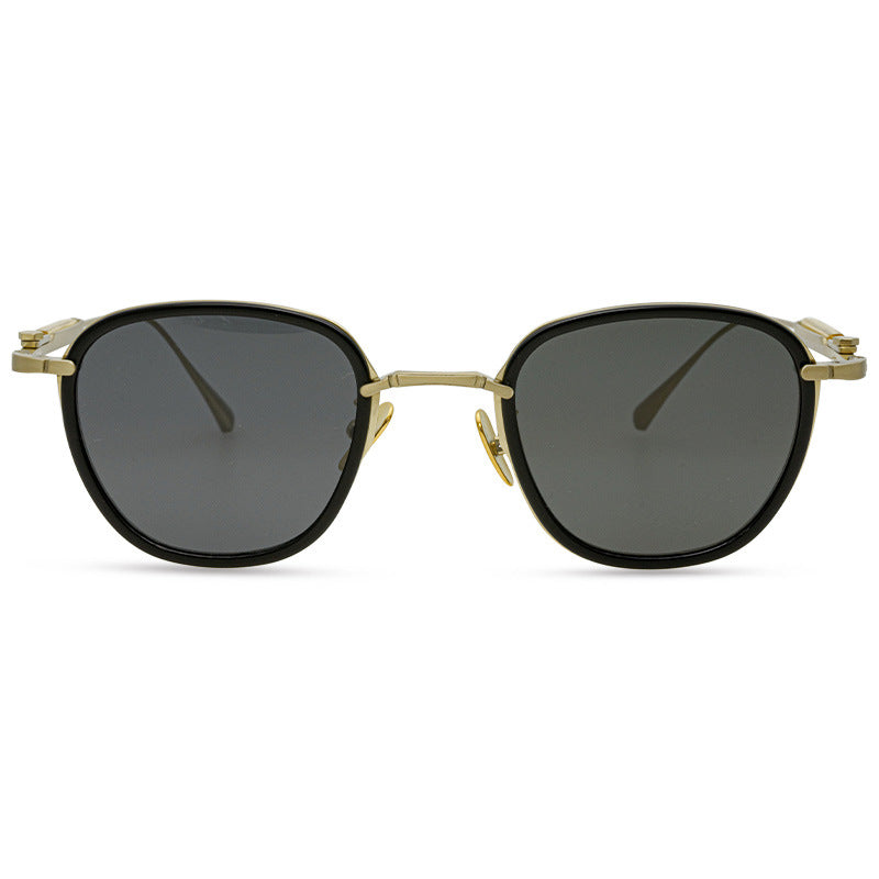 Lunettes de soleil en polygone de titane polaire classique