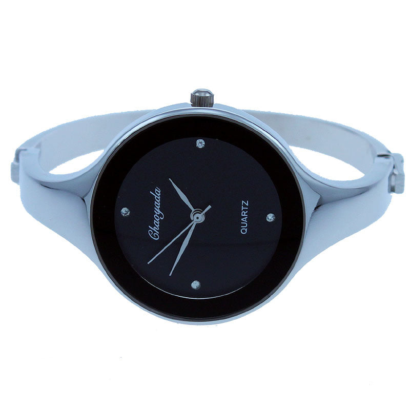 Mode Casual femmes Quartz bracelet en acier inoxydable montre