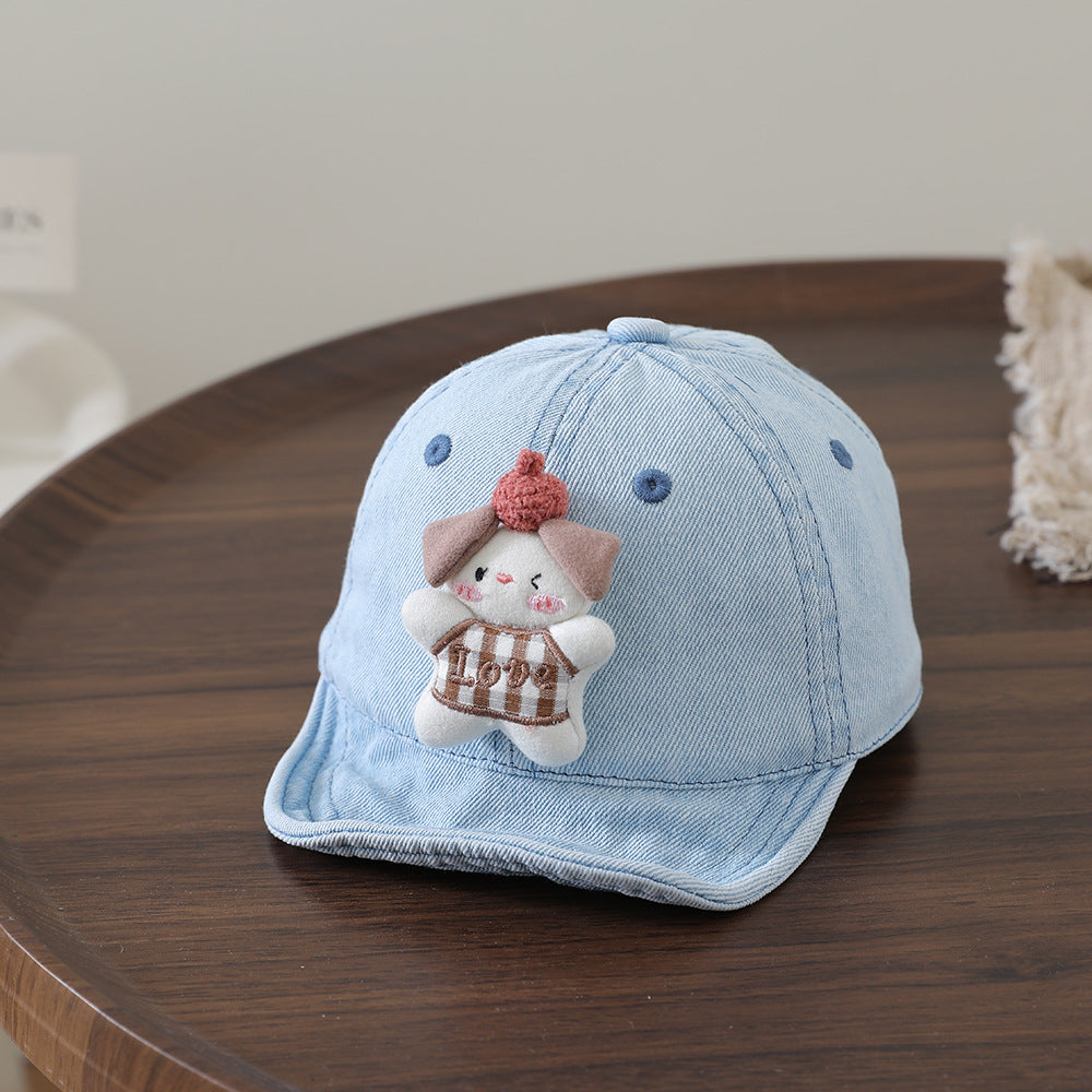 Jouet en peluche cartoon garçon et fille d'été avec haut doux et mignon style casquette de baseball