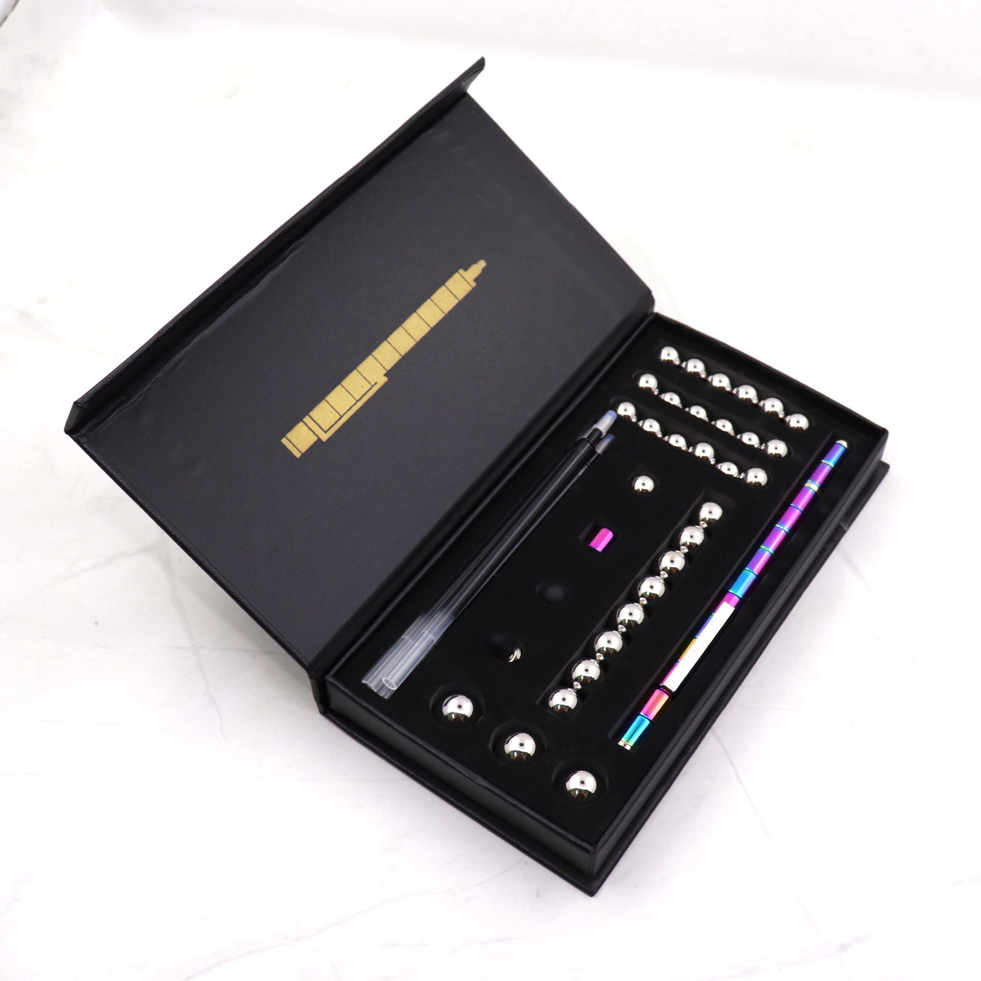 Stress Reducer Relief Toys Cadeau Boîte amusante en or noir Kits Fidget stylo polaire magnétique avec