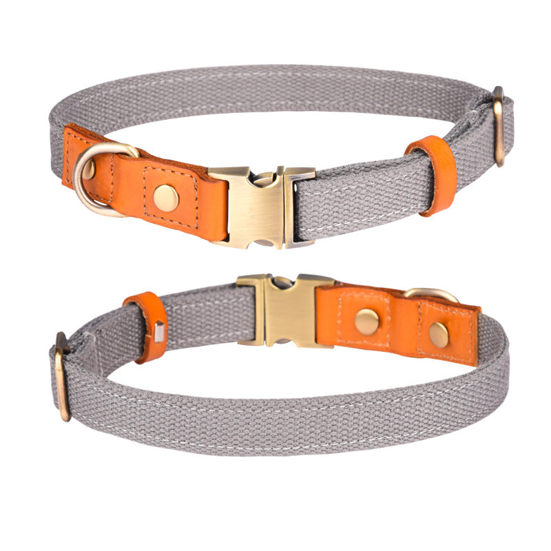 Collier en cuir confortable gravé