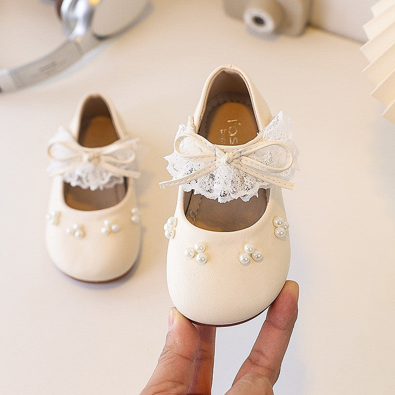 Girls' leather shoes