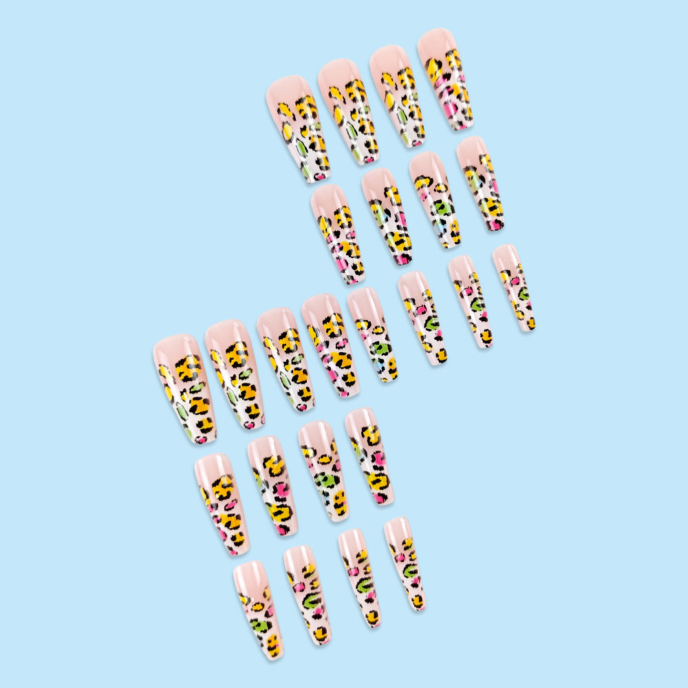 24 pièces de modèle long style cercueil modèle Leopard français style presse Acrylique Nail Gradi