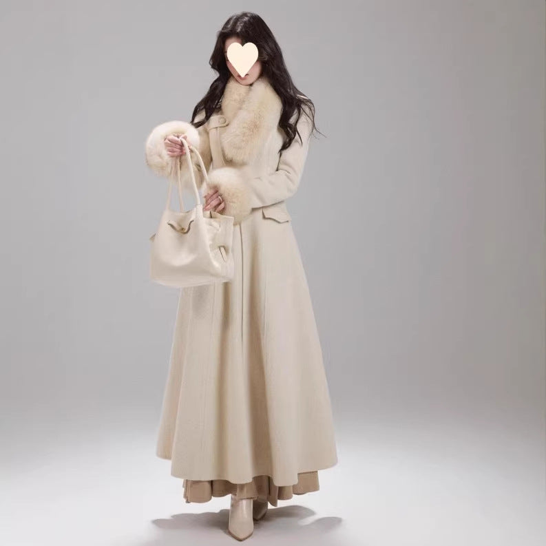 Manteau en laine à double face pour une princesse
