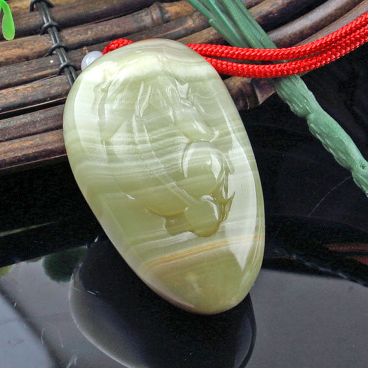 Ornement à main de Jade avec sculpture