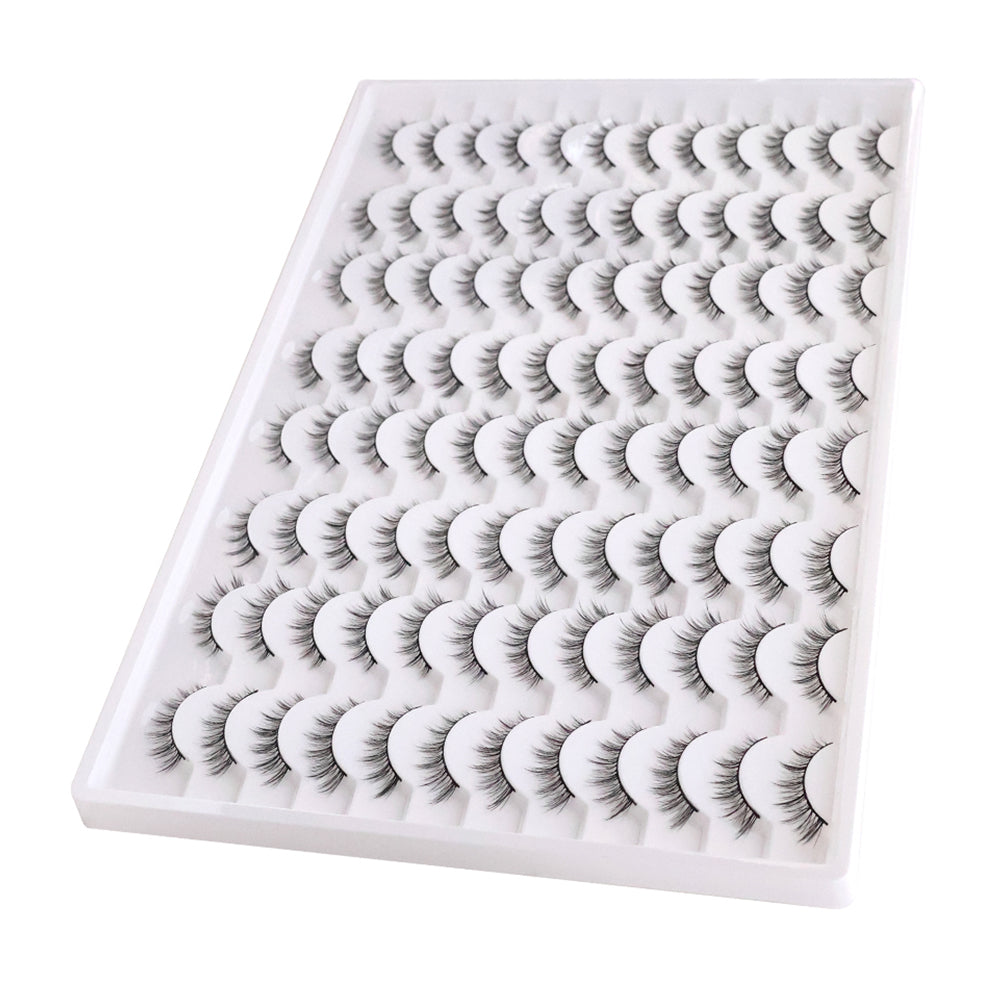 Les faux cils 3D sont multicouches