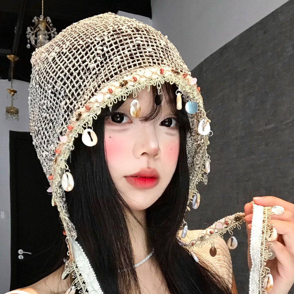 Chapeau en cuir pour femmes en forme de coquille