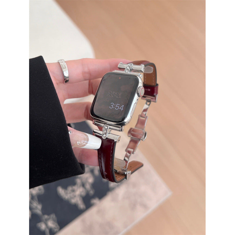 Bracelet de montre en cuir embelli par le diamant