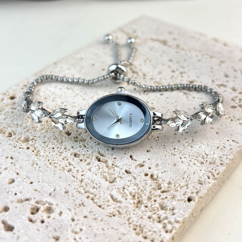 Ovale bracelet montre Luxury Retro Exquise Niche montre femme haute qualité Quartz Watc