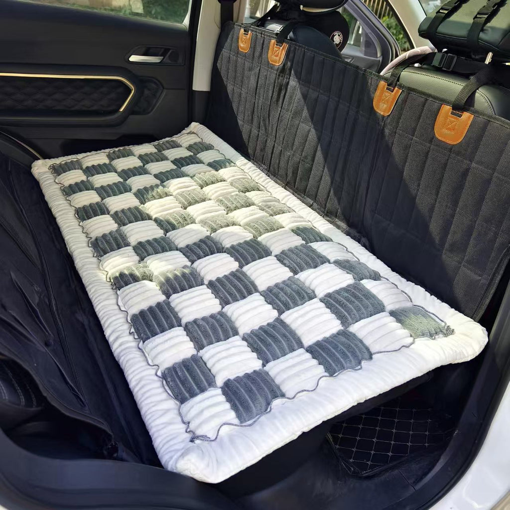 Tapis de voiture en peluche de coussin épais