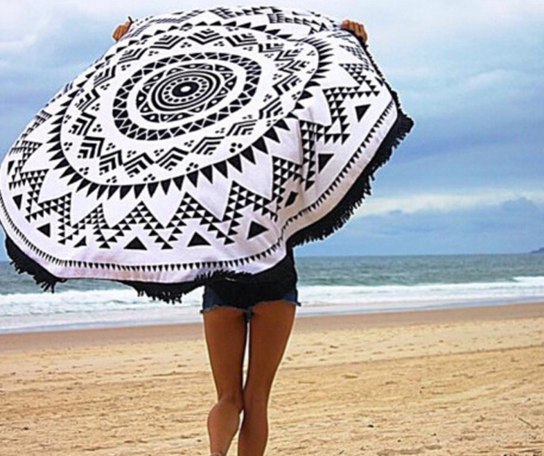 Tapis de plage ronds en tassel imprimé européen et américain Seaside tapis de yoga serviettes de plage rondes