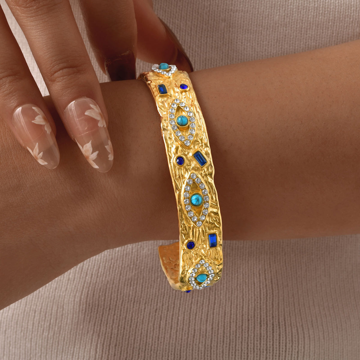Acier inoxydable Zircon Turquoise Eye Bracelet ouvert en couleur or