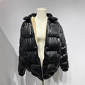Veste en cuir de moto avec un lapel de mouton