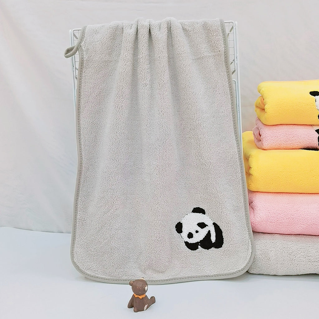 Coral Velvet Panda Broderie couvre doux et absorbant